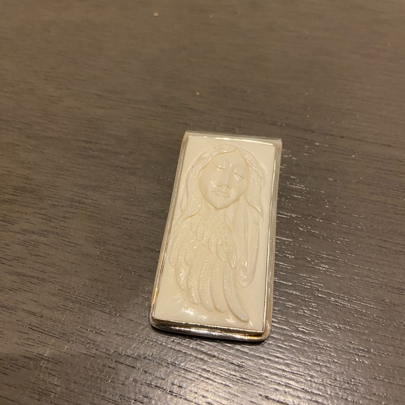 Native American Woman Money Clip - Picture 4 of 8